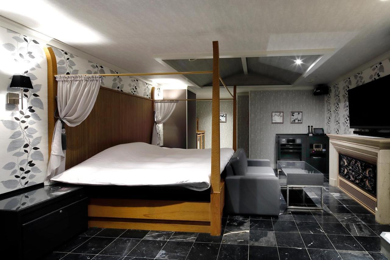 Hotel ValentineTogo  Esterno foto